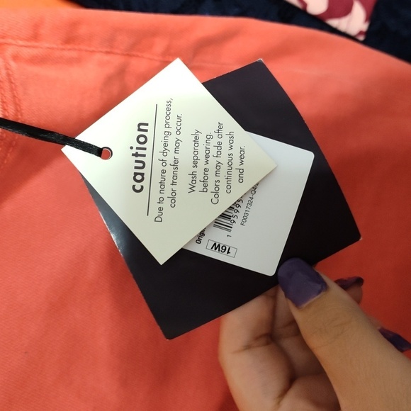 NWT Ava & Viv Denim Short in Tigerlily Wash  16W - Picture 4 of 8